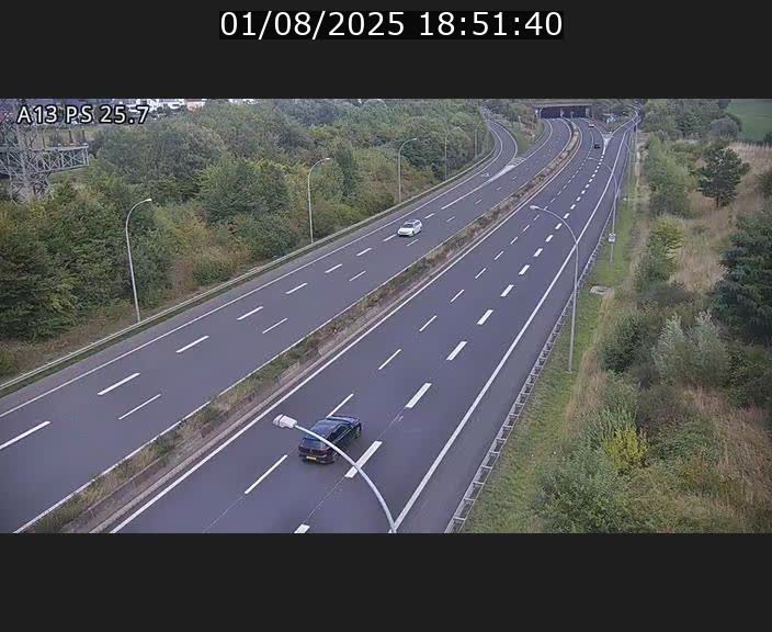 Traffic live webcam Luxembourg Frisange - A13 direction Allemagne - BK 26