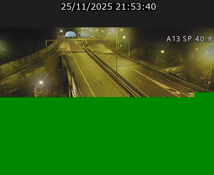 Webcam avec vue sur l'entrée côté allemand du tunnel Markusbierg à Schengen. Vue orientée vers le tunnel et Bettembourg