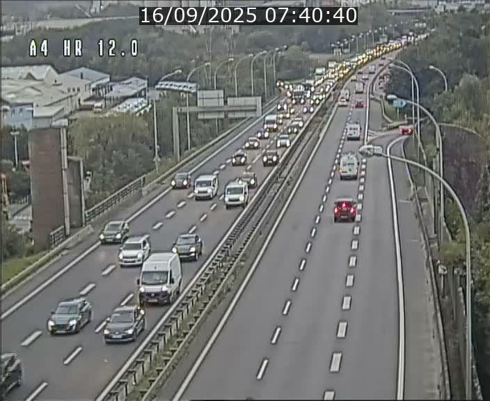 Traffic live webcam Luxembourg Jonction Foetz - A4 - BK 12.0 - direction Esch sur Alzette
