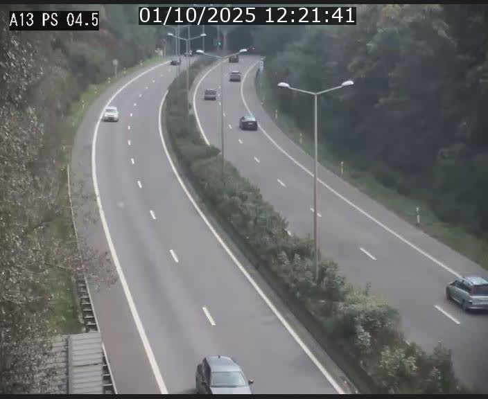 Traffic live webcam Luxembourg Differdange - A13 direction Esch-sur-Alzette - BK 4.5