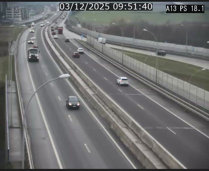 Traffic live webcam Luxembourg Dudelange - A13 direction Croix de Bettembourg - BK 18.1