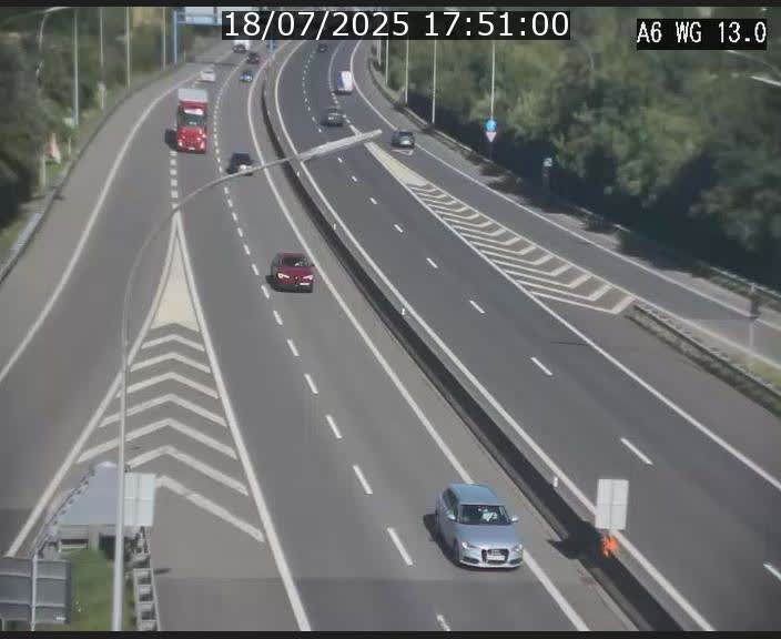 Traffic live webcam Luxembourg Mamer - A6 - BK 13 - direction Luxembourg/France/Allemagne
