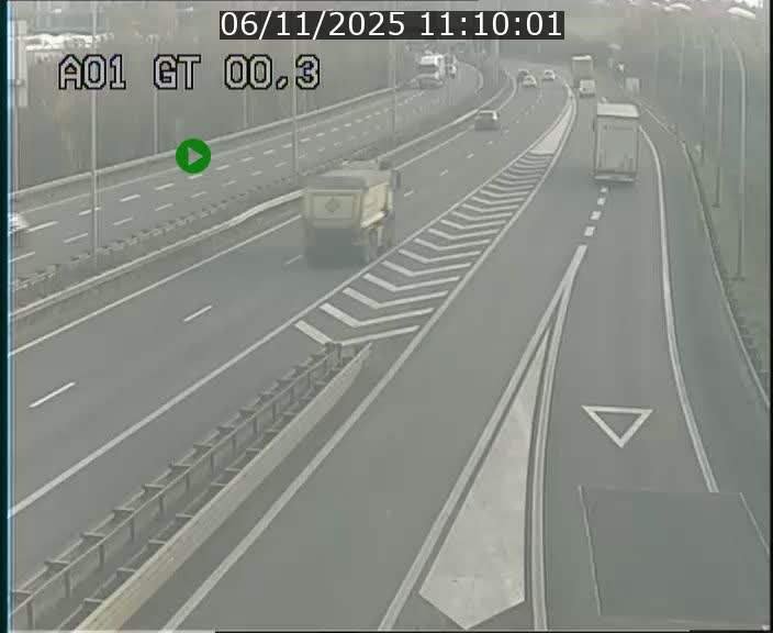 Traffic live webcam Luxembourg Croix de Gasperich - A1 direction Kirchberg - BK 0.3