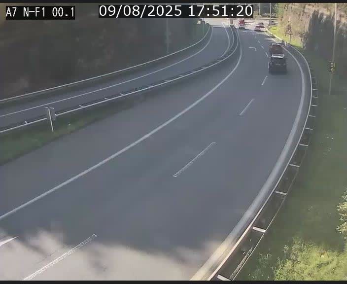 Webcam autoroute Luxembourg A7 située dans la sortie 1 Waldhof, vers la N11, avant le Tunnel Stafelter