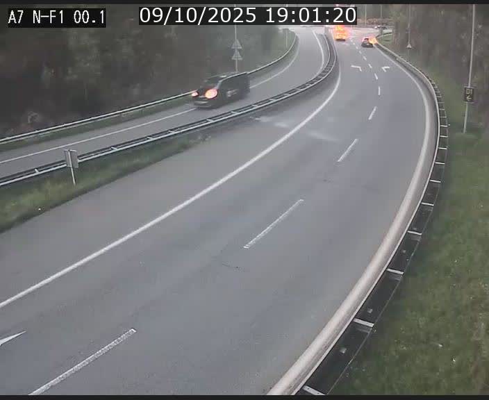 Webcam autoroute Luxembourg A7 située dans la sortie 1 Waldhof, vers la N11, avant le Tunnel Stafelter