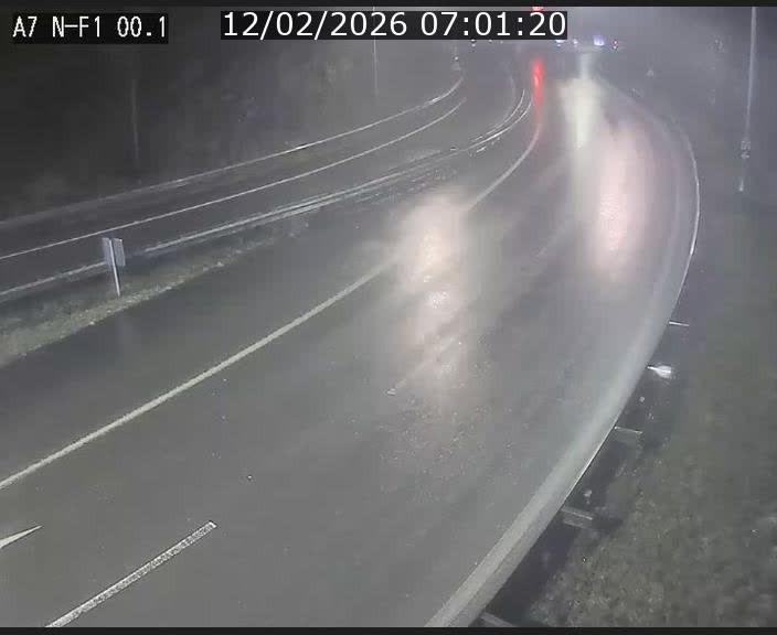 Webcam autoroute Luxembourg A7 située dans la sortie 1 Waldhof, vers la N11, avant le Tunnel Stafelter