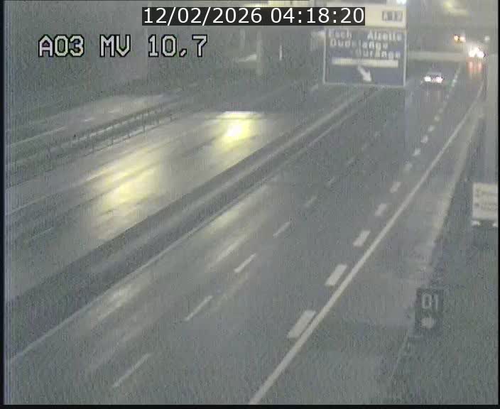 Traffic live webcam Luxembourg Croix de Bettembourg - A3 - BK 10.7 - direction France
