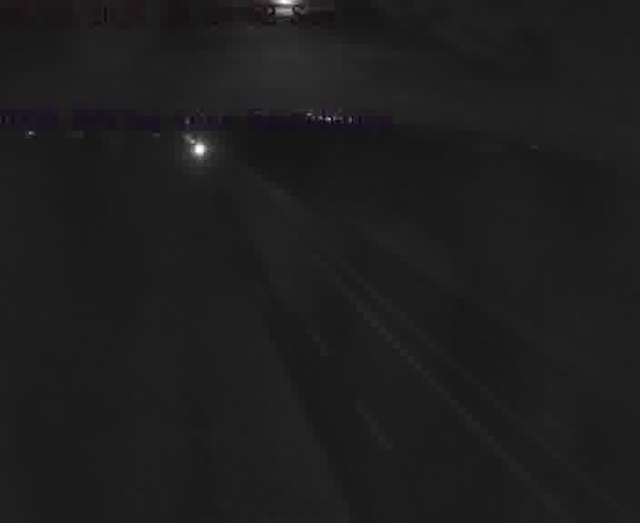 Caméra routière située sur D955 (France) à Heming, orientée vers Sarrebourg, surveillant en continu la circulation locale et régionale.