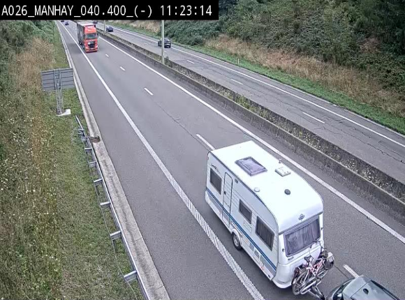 Webcam autoroute A26/E25 à hauteur de Manhay, après la jonction avec la N651 en direction de Liège - BK 40.4