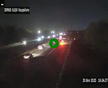 Webcam autoroute A150 à hauteur de La Vaupalière en périphérie de Rouen. Vue orientée vers Rouen