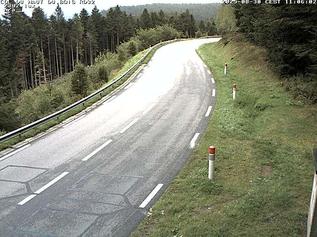 Webcam à 406 mètres d'altitude au niveau du col du haut du bois sur la RD32