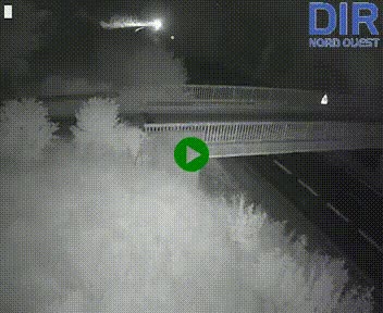 Webcam sur A84 à hauteur de Pont-Farcy, au niveau du pont autoroutier sur la Vire, au sud de Saint-Lô