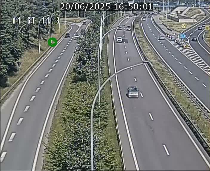 Traffic live webcam Luxembourg Senningerberg - A1 direction Allemagne - BK 11.3