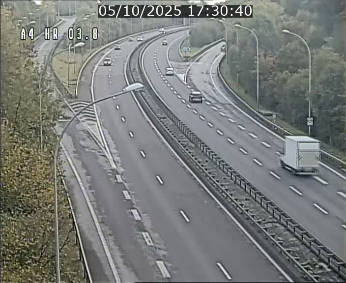 Webcam traffic A4 Luxembourg - BK 3.8 - Leudelange (direction Esch sur Alzette)