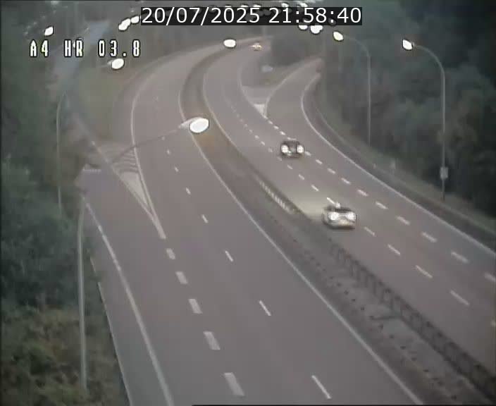 Webcam traffic A4 Luxembourg - BK 3.8 - Leudelange (direction Esch sur Alzette)