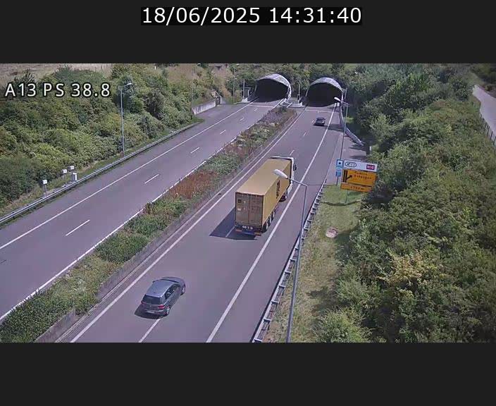 Webcam autoroute A13 à l'entrée ouest du tunnel Markusbierg à Schengen. Vue orientée vers Mondorf-les-Bains