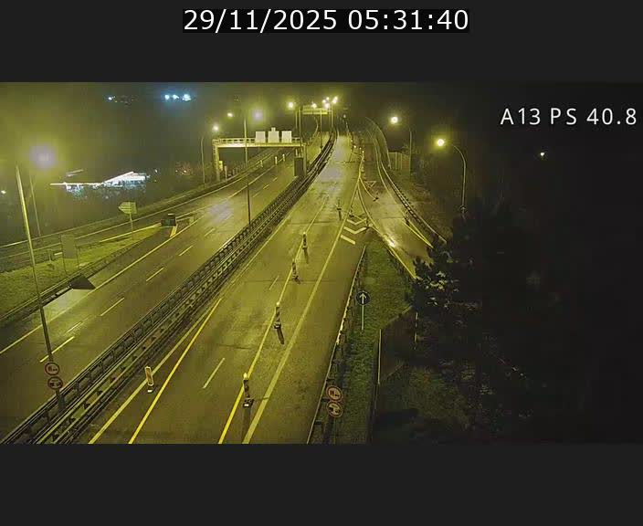 Webcam autoroute A13 à la sortie est du tunnel Markusbierg à Schengen. Vue sur le pont de la Moselle, vers l'Allemagne
