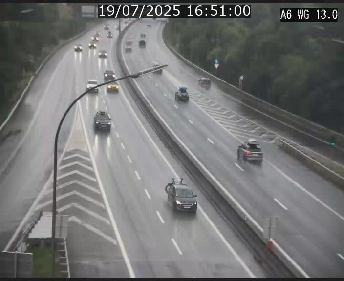 Traffic live webcam Luxembourg Mamer - A6 - BK 13 - direction Luxembourg/France/Allemagne