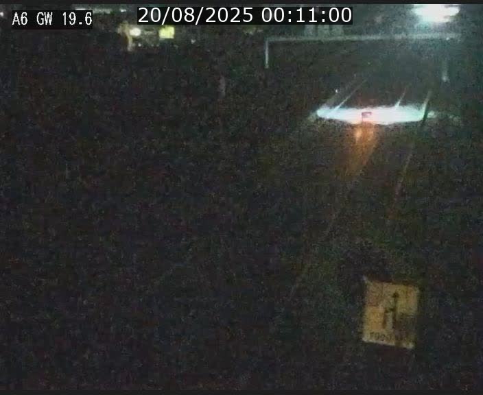 Traffic live webcam Luxembourg - Steinfort - A6 - BK 19.6 - direction Belgique
