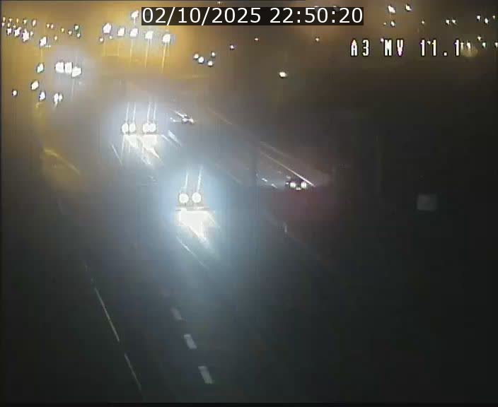 Traffic live webcam Luxembourg Croix de Bettembourg A3 - BK 11.1 - direction Luxembourg-ville