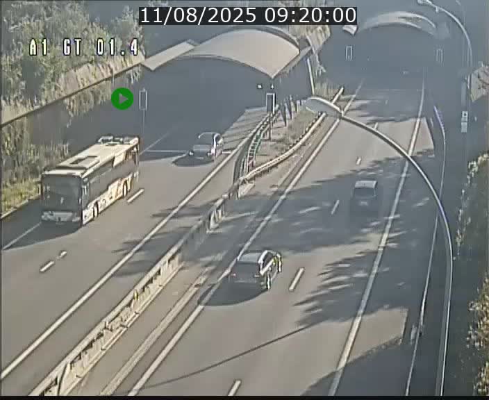 Traffic live webcam Luxembourg Hesperange - A1 direction Kirchberg - BK 1.4