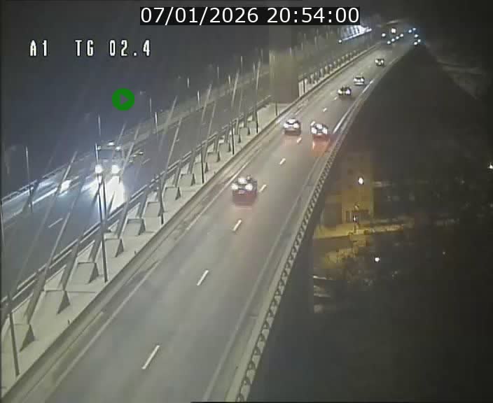 Traffic live webcam Luxembourg Sandweiler - A1 direction Luxembourg-ville - BK 2.4