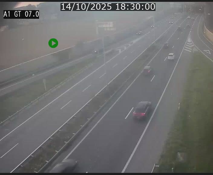 Traffic live webcam Luxembourg Cents - A1 direction Kirchberg - BK 7