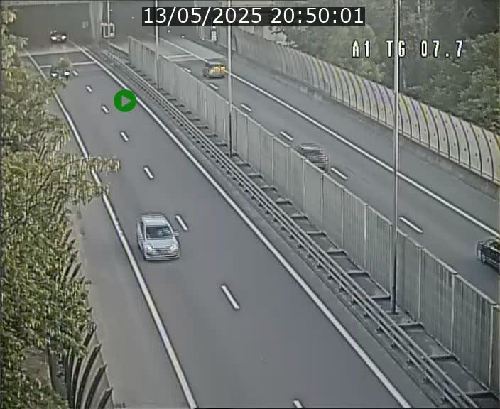 Traffic live webcam Luxembourg Kirchberg - A1 direction Luxembourg-ville - BK 7.7