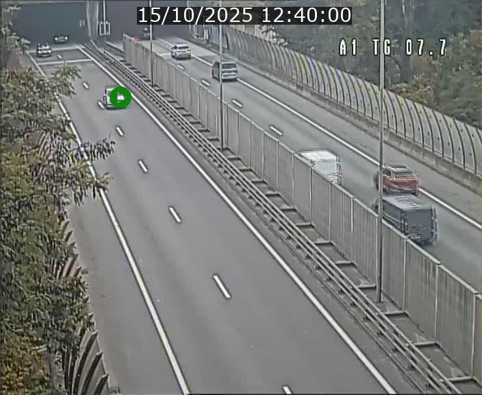 Traffic live webcam Luxembourg Kirchberg - A1 direction Luxembourg-ville - BK 7.7