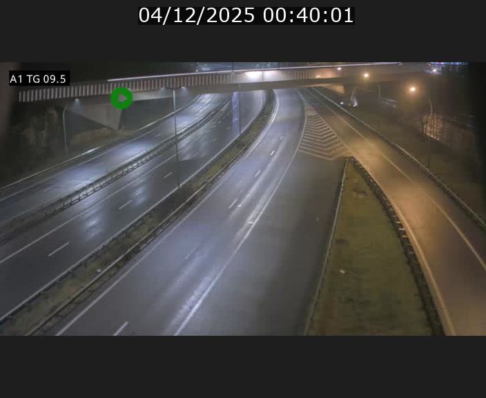Traffic live webcam Luxembourg Jonction Grünewald - A1 direction Luxembourg-ville - BK 9.5