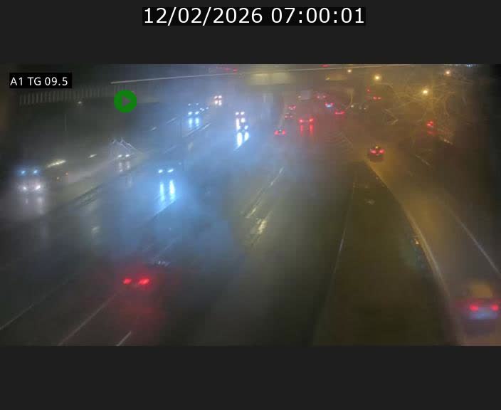 Traffic live webcam Luxembourg Jonction Grünewald - A1 direction Luxembourg-ville - BK 9.5