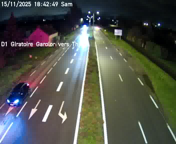 Webcam de surveillance sur D1 (France) à Ennery, cadrée vers Thionville, proposant une information routière utile aux déplacements quotidiens.
