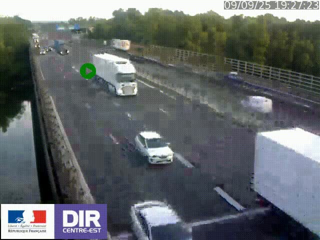Caméra trafic à la jonction entre l'A46 (Rocade-est de Lyon) et l'A42 à hauteur de Vault-en-Velin en direction de Marseille
