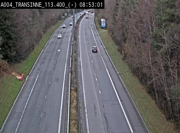 Caméra trafic E411 (A4) - Transinne direction Namur - BK 113.425