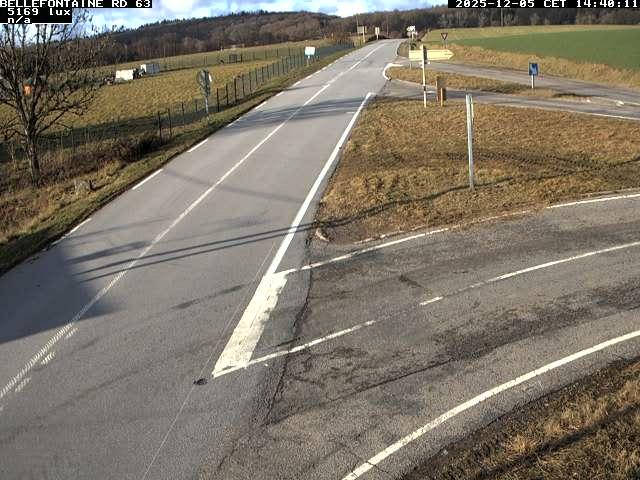 Webcam à Bellefontaine dans les Vosges à 552 mètres d'altitude sur la D63, à la jonction avec la D20A