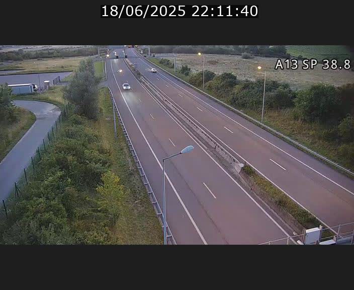 Webcam autoroute A13 à l'entrée ouest du tunnel Markusbierg à Schengen. Vue orientée vers le tunnel et l'Allemagne