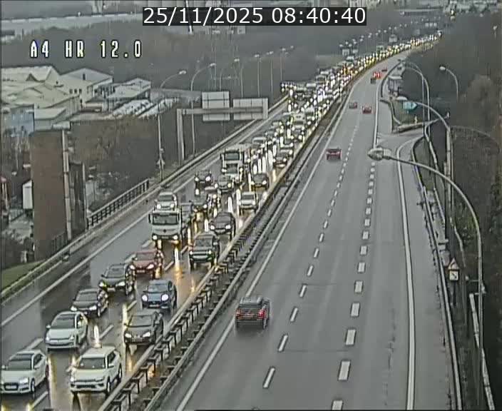 Traffic live webcam Luxembourg Jonction Foetz - A4 - BK 12.0 - direction Esch sur Alzette