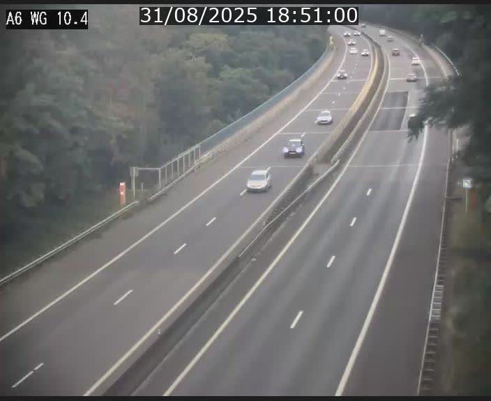 Traffic live webcam Luxembourg Mamer - A6 - BK 10.4 - direction Luxembourg/France/Allemagne