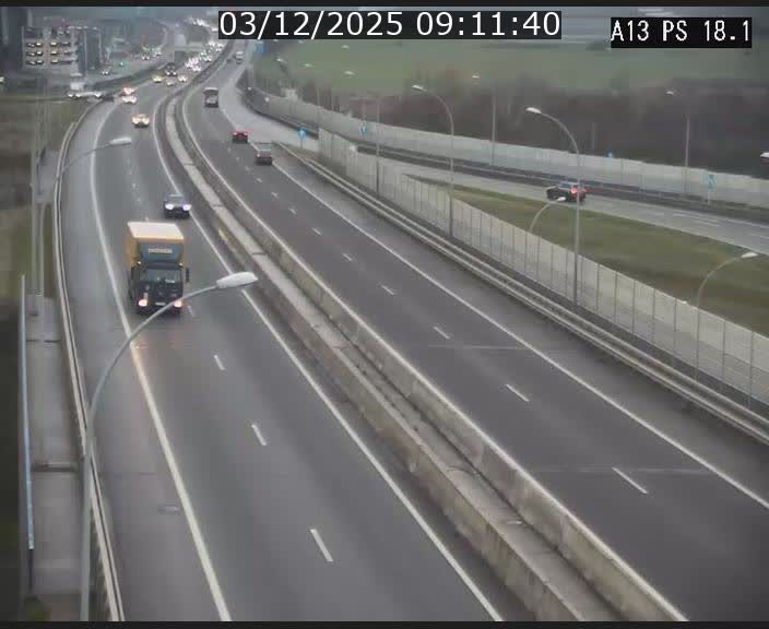 Traffic live webcam Luxembourg Dudelange - A13 direction Croix de Bettembourg - BK 18.1