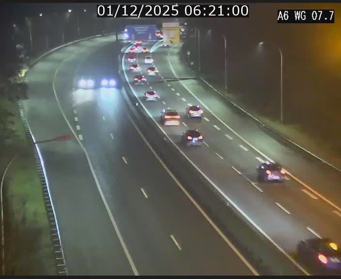 Traffic live webcam Luxembourg - Bridel - A6 - BK 7.7 - direction Belgique