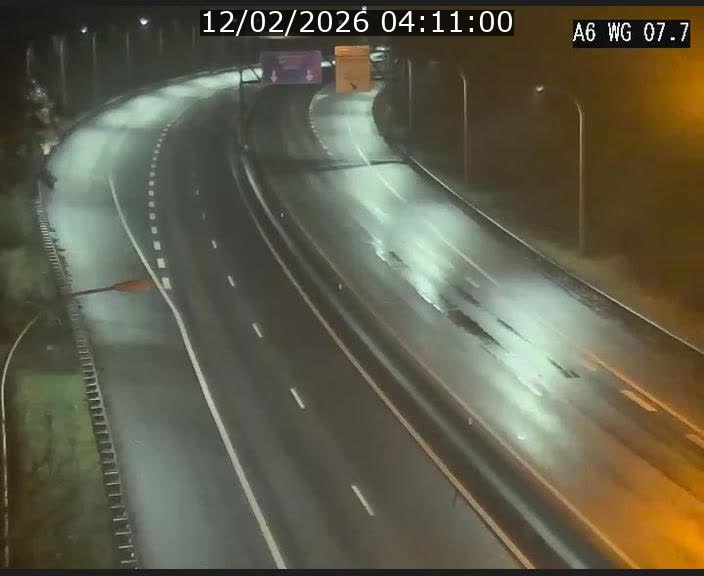 Traffic live webcam Luxembourg - Bridel - A6 - BK 7.7 - direction Belgique