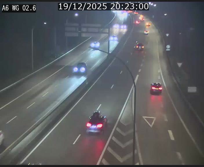 Traffic live webcam Luxembourg Croix de Cessange - A6 - BK 2.6 - direction France/Allemagne