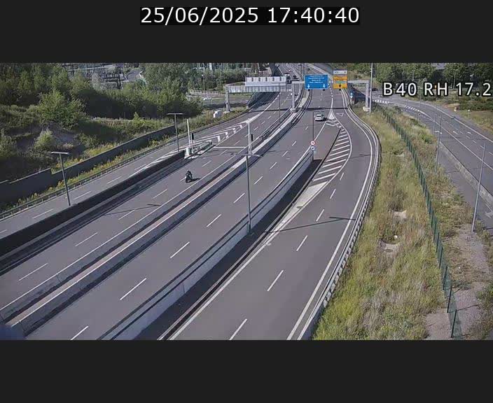 Webcam sur le contournement d'Esch Belval à hauteur de la sortie Université de Luxembourg. Vue orientée vers Luxembourg