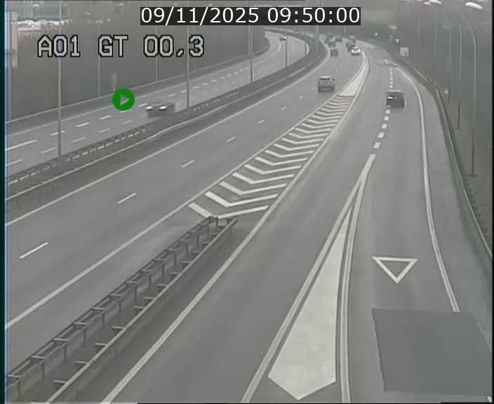 Traffic live webcam Luxembourg Croix de Gasperich - A1 direction Kirchberg - BK 0.3