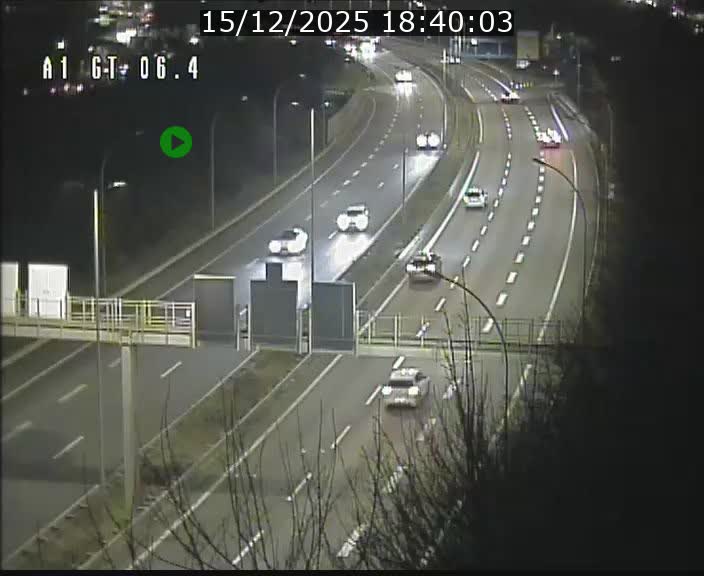 Traffic live webcam Luxembourg Hamm - A1 direction Sandweiler - BK 6.4