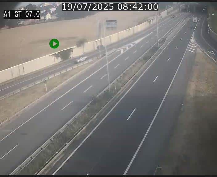 Traffic live webcam Luxembourg Cents - A1 direction Kirchberg - BK 7