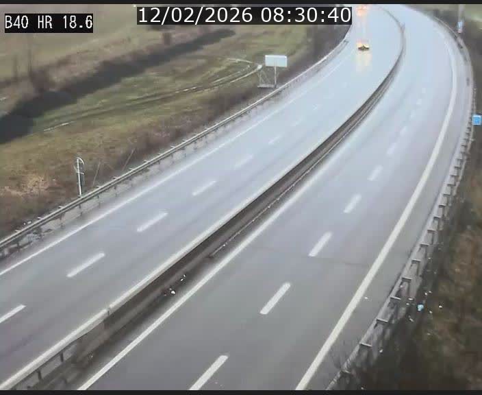 Webcam sur la route de liaison entre Micheville et Esch-Belval à la frontière entre le Luxembourg et la France. Vue orientée vers la Lorraine.