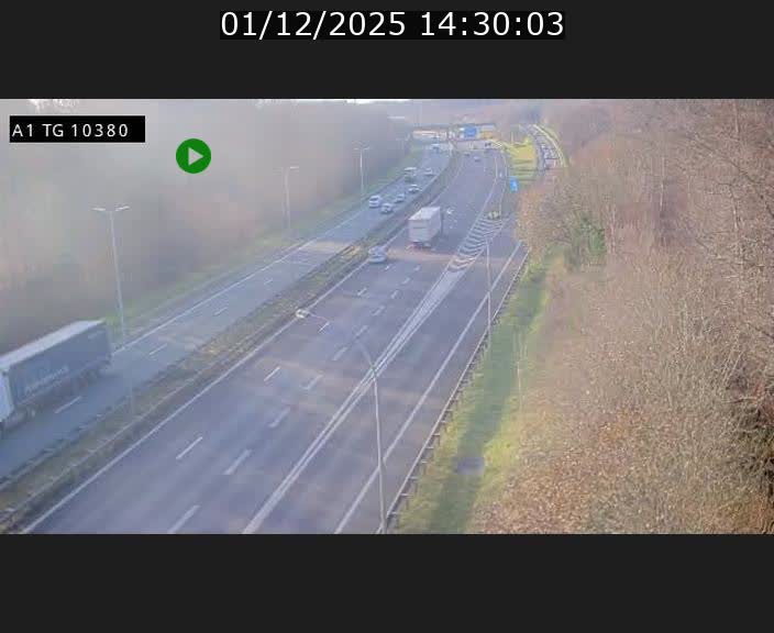 Traffic live webcam Luxembourg Senningerberg - A1 direction Luxembourg Kirchberg - BK 10.3