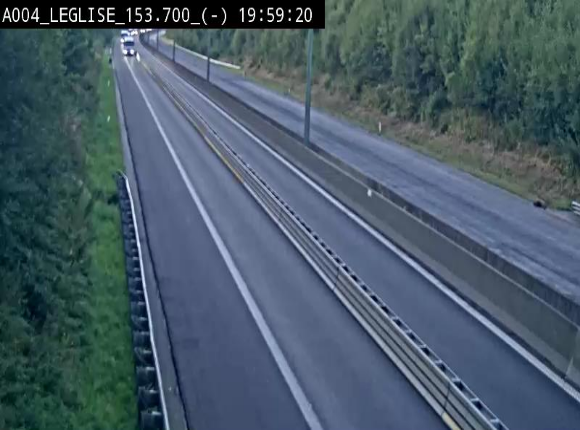Webcam autoroute A4 (E411-E25) à Léglise, avant la jonction avec la N40. Vue orientée vers Bruxelles