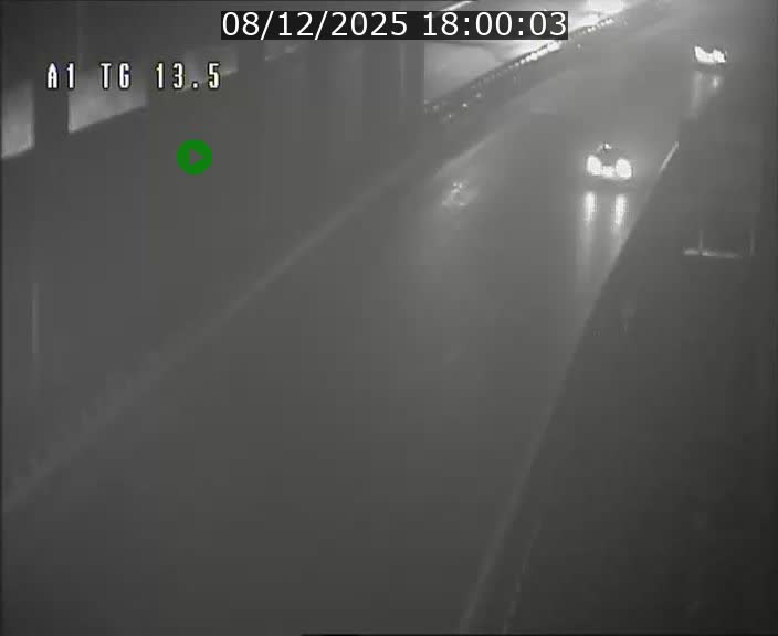 Traffic live webcam Luxembourg Senningen - A1 direction Luxembourg - BK 13.5